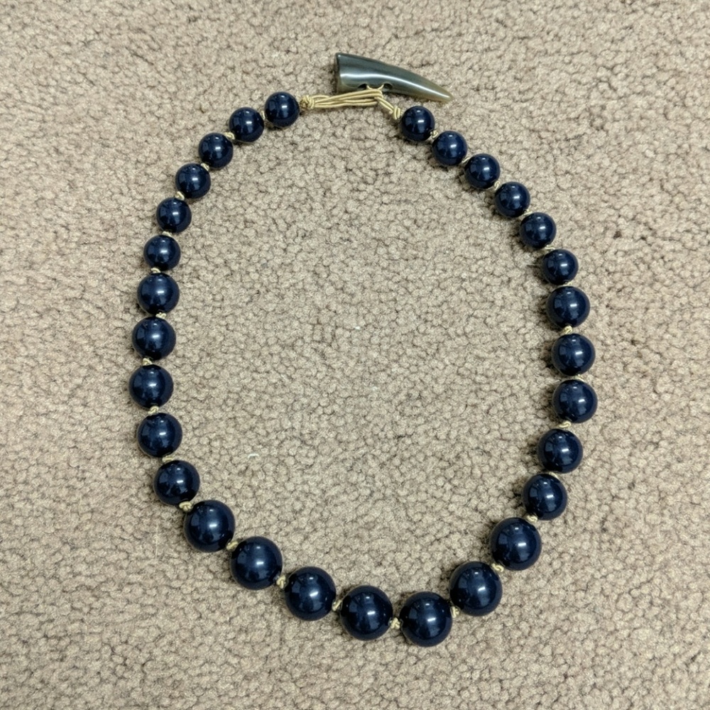 Banana Republic Dark blue beaded necklace
